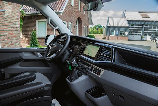 Volkswagen CARAVELLE T6.1 2.0 TDI 204 PK DSG L2H1 A-KLEP ACC | LED | Leder | Side Assist | Privacy glass |