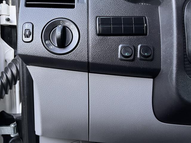 Volkswagen CRAFTER 35 2.0 TDI DC Maxi Kipper 3500kg trekgewicht Euro 6 Airco Cruise controle 6-Persoons Telefoonverbinding Gereedschapskist Kieper Open laadbak Pick-up Bpm vrij