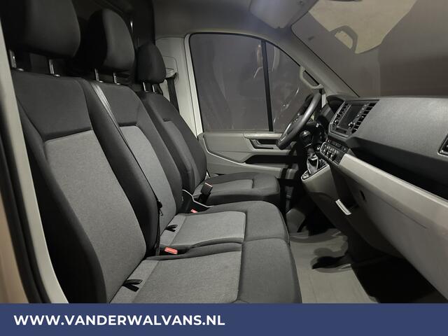 Volkswagen CRAFTER 2.0 TDI L3H2 L2H1 Euro6 Airco | Camera | Apple Carplay | Android Auto | Trekhaak Bijrijdersbank