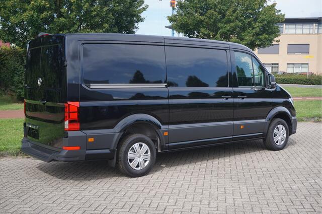 Volkswagen CRAFTER 35 2.0 177 L3H2 AUT Facelift 13" Navi, Cam, Gev. Stoel, LED, 2x Schuifdeur!! NR. T727*