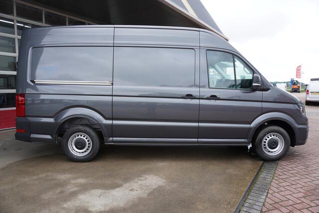 Volkswagen CRAFTER 35 2.0 TDI 141 PK L3H3 Automaat Nr. V042 | Airco | Cruise | Navi
