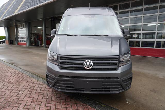 Volkswagen CRAFTER 35 2.0 TDI 141 PK L3H3 Automaat Nr. V042 | Airco | Cruise | Navi