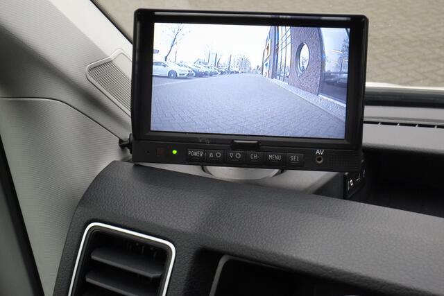 Volkswagen CRAFTER 35 2.0 TDI L4 Bakwagen met laadklep