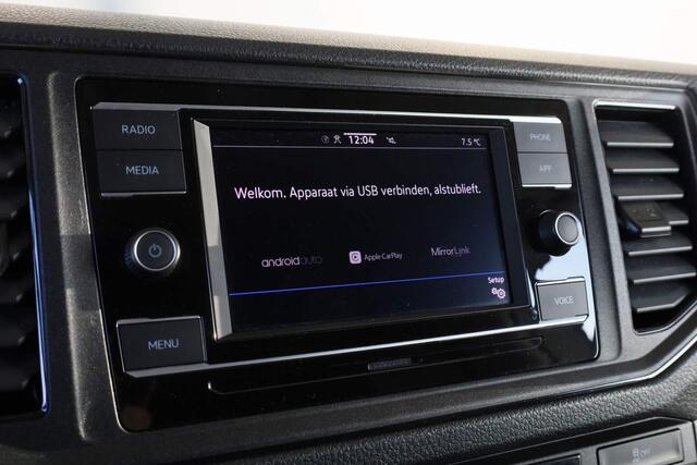 Volkswagen CRAFTER 30 2.0 TDI 140PK L3H3 Highline | Trekhaak | Luchtgeveerde stoel | Camera | Leder | Verwarmbare voorruit