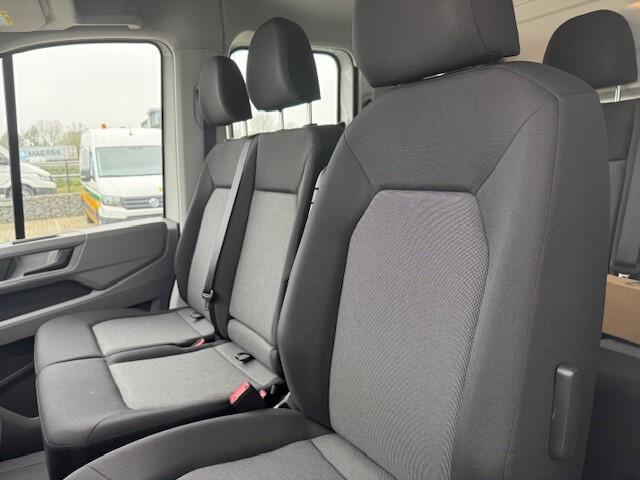 Volkswagen CRAFTER 50 (3.5t teruggekeurd) 2.0 TDI L4 DC Trendline 164PK hand | PDC | tachograaf | 7 zitplaatsen | trekhaak