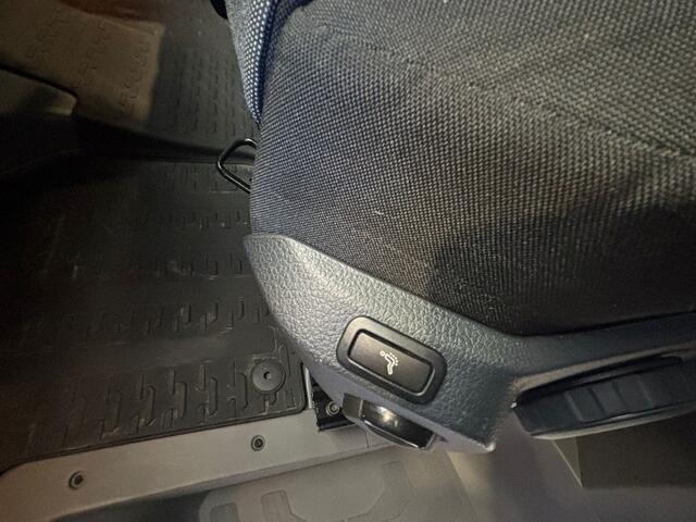 Volkswagen CRAFTER L3H3 2.0 TDI 177pk 3.0T FWD Exclusive-Edition