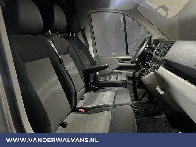 Volkswagen CRAFTER 2.0 TDI 141pk **BPM VRIJ voor de Ondernemer** L3H3 L2H2 Euro6 Airco | Camera | Cruisecontrol Apple Carplay, Android Auto, Chauffeursstoel, Parkeersensoren, Bijrijdersbank, 3000kg Trekvermogen