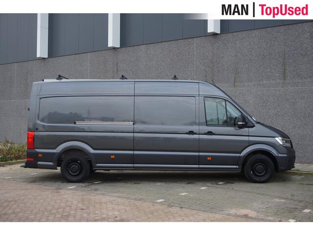Volkswagen CRAFTER 35 2.0 TDI L4H3 Highline / Trekhaak / 3000KG Trekgewicht / 177 PK / Navigatie / Adaptieve Cruise Control / Apple Carplay / Stoelverwarming