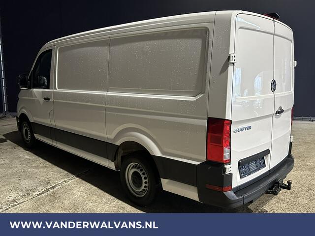 Volkswagen CRAFTER 2.0 TDI 141pk **BPM VRIJ voor de Ondernemer** L3H2 L2H1 Euro6 Airco | Camera | Navigatie | 3000kg trekhaak Apple Carplay, Android Auto, Parkeersensoren, Bijrijdersbank