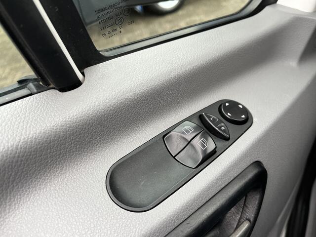 Volkswagen CRAFTER 2.0 TDI DC Kipper 3500kg trekgewicht Euro 6 Airco Cruise controle 6-Persoons Telefoonverbinding Gereedschapskist Kieper Open laadbak Pick-up Bpm vrij 109pk