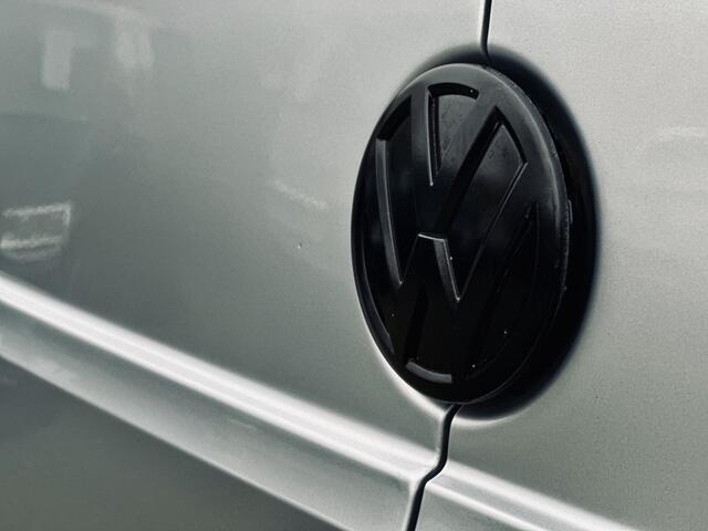 Volkswagen CRAFTER 35 2.0 TDI L3H3 | Blackline | Navigatie | PDC | Trekhaak | Opstaptrede | Verwarmde voorruit | Ex btw