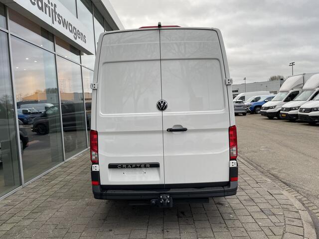 Volkswagen CRAFTER 35 2.0 TDI L3H3 140PK Hand | Trekhaak | Camera | App Connect