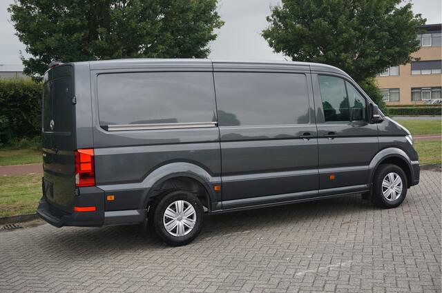 Volkswagen CRAFTER 35 177PK L3H2 AUT Facelift BPM VRIJ!! 13" Navi, Cam, Gev. Stoel, Alarm, LED!! NR. C341*
