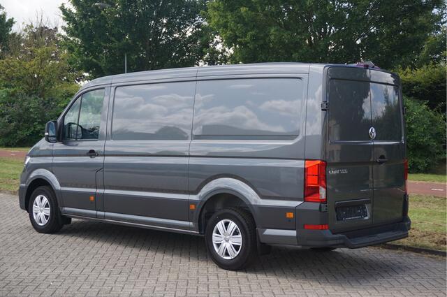 Volkswagen CRAFTER 35 177PK L3H2 AUT Facelift BPM VRIJ!! 13" Navi, Cam, Gev. Stoel, Alarm, LED!! NR. C493*