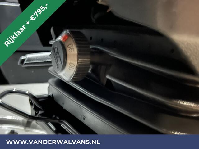 Volkswagen CRAFTER 2.0 TDI 141pk Automaat L4H3 L3H2 RIJKLAAR Euro6 Airco | Camera | Apple Carplay Android Auto, Chauffeursstoel, Stoelverwarming