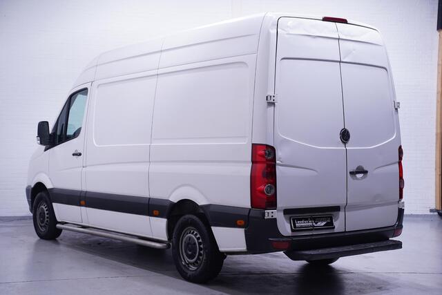Volkswagen CRAFTER 2.0 TDI 136 pk L2H2 Airco, Cruise Control, Navigatie Voorbereiding, Deuren 270 Graden