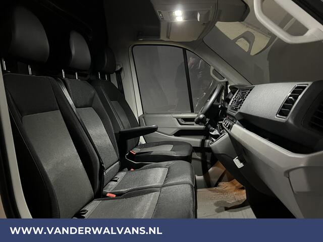Volkswagen CRAFTER 2.0 TDI 141pk L4H3 L3H2 Euro6 Airco | Camera | Apple Carplay | Android Auto | Parkeersensoren Bijrijdersbank, 3000kg trekvermogen