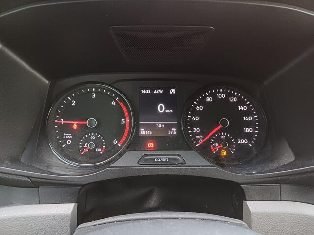 Volkswagen CRAFTER 35 2.0 TDI L3H3 Highline | 3 PERS | NAVI | PDC V+A | BETIMMERD | TREKHAAK |