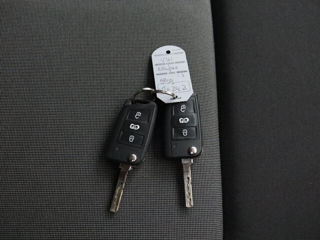 Volkswagen CRAFTER 2.0TDI 140PK DSG Automaat L5H3 Highline | Navigatie | Betimmering | Camera | 3-Persoons