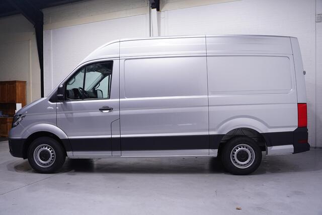Volkswagen CRAFTER 2.0 TDI 177 pk DSG Aut. Nieuw BPM vrij, Navi LED Koplampen, PDC V+A, DAB+, Apple Carplay, 3-Zits