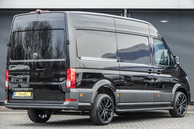 Volkswagen CRAFTER L3H3 177Pk Aut. | 3500 kg. Trekgewicht | 2xSchuifdeur | Nieuw Model | Deep Black