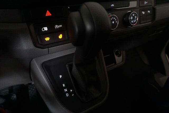 Volkswagen CRAFTER 177pk Automaat L3H3/ L2H2 Highline Camera Apple Carplay/Android Auto Airco Cruise control Euro6