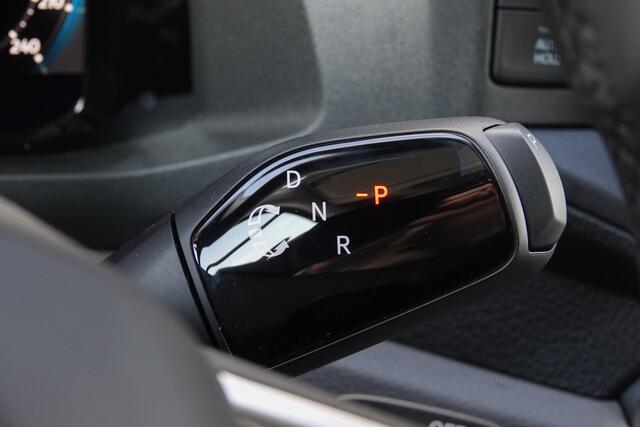 Volkswagen CRAFTER L3H2 | 177Pk Aut. | Dubbele Cabine | Nieuw Model | 10,4'' Navigatie | 19'' | Deep Black