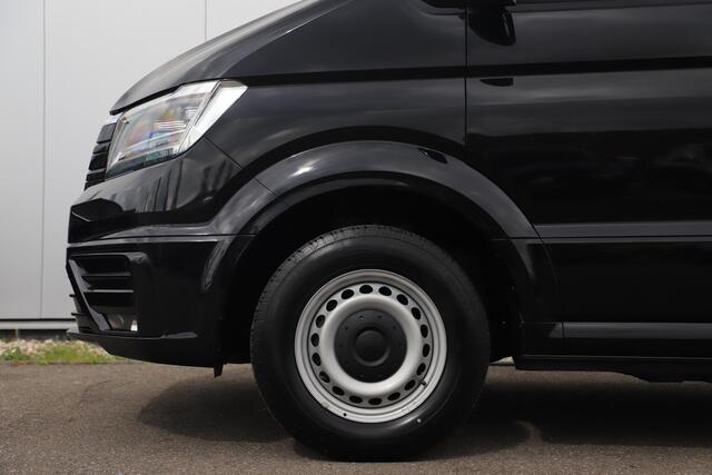 Volkswagen CRAFTER 35 2.0 TDI L4 4Motion Highline 177PK Automaat TIJHOF Luchtvering Deep Black Metallic Stuur & Stoelverwarming Navigatie Carplay Android Full LED 1290KG Laadvermogen!
