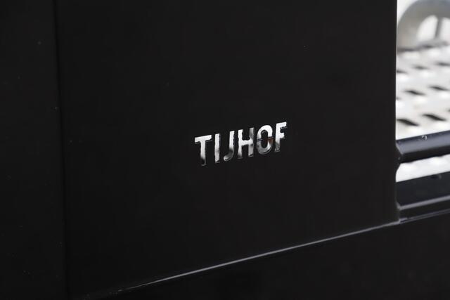 Volkswagen CRAFTER 35 2.0 TDI L4 4Motion Highline 177PK Automaat TIJHOF Luchtvering Deep Black Metallic Stuur & Stoelverwarming Navigatie Carplay Android Full LED 1290KG Laadvermogen!