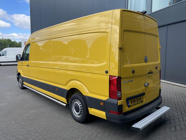 Volkswagen CRAFTER 35 2.0 TDI L4H3 Highline Airco - Cruise control - Achteruitrijcamera - Parkeersensoren - zijschuifdeur rechts - tussenschot volledig - Ideaal voor camper
