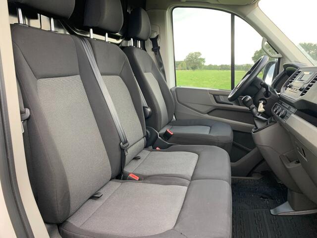 Volkswagen CRAFTER 30 2.0TDi L3H3 ComfortLine AIRCO NW. APK, DISTRIBUTIE, KOPPELING