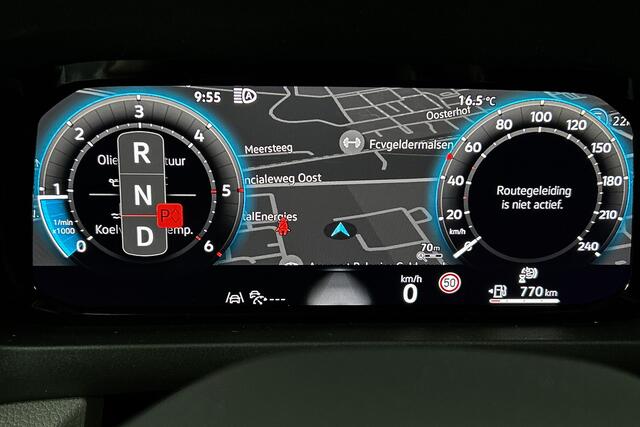 Volkswagen CRAFTER 35 2.0 TDI L3H3 177PK DSG | Nieuw model | 2x Schuifdeur | Adaptief cruise control | Apple carplay | Verwarmde stoelen | Facelift