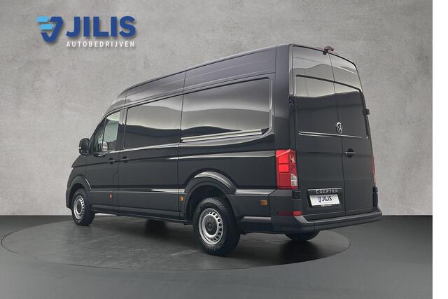 Volkswagen CRAFTER 35 2.0 TDI L3H3 177PK DSG | Nieuw model | 2x Schuifdeur | Adaptief cruise control | Apple carplay | Verwarmde stoelen | Facelift