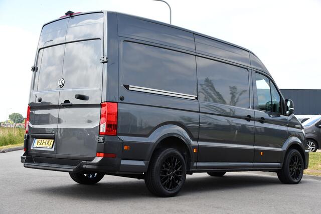 Volkswagen CRAFTER 35 2.0 TDI L3H3 Highline Camera, Carplay, LED, 140pk, Automaat, Voorruit verwarming, Uniek!