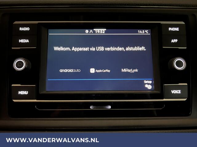 Volkswagen CRAFTER 2.0 TDI 141pk L3H2 L2H1 Euro6 Airco | Camera | Apple Carplay | Android Auto Bijrijdersbank