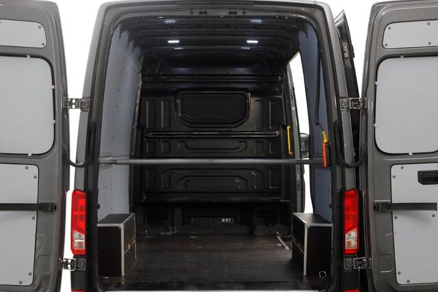 Volkswagen CRAFTER 35 2.0 TDI 140pk L3H3 (L2H2) DSG-Automaat Highline LED/ACC/Laadklep 500kg 01-2022