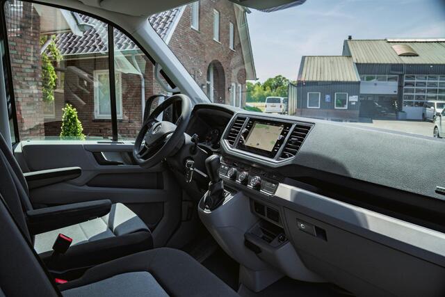 Volkswagen CRAFTER 2.0 TDI 140PK Automaat L3H3 Comfortline DUB/CAB