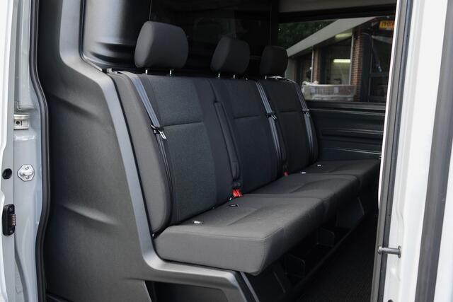 Volkswagen CRAFTER L3H2 | 177Pk Aut. | Dubbele Cabine | Nieuw Model | 10,4'' Navigatie | 19'' | Traffic Grey