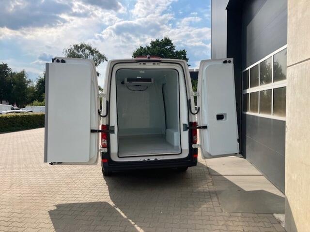 Volkswagen CRAFTER 35 2.0 TDI L3 H3 Koelwagen Carrier standby - koelen en verwarmen!