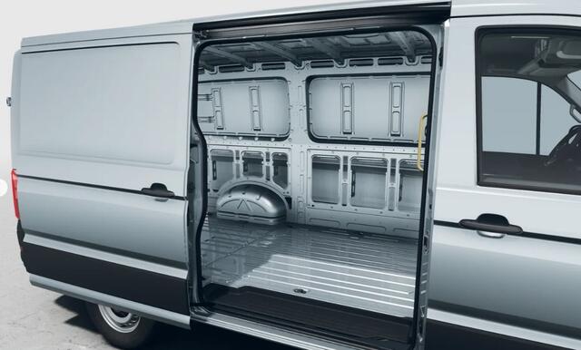 Volkswagen CRAFTER 30 2.0 TDI L3H3 Trendline / Trekhaak / Cruise control / Automatische airco /