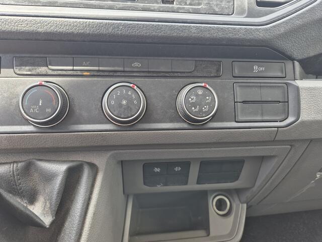 Volkswagen CRAFTER 35 2.0 TDI openlaadbak dc 7-pers 80dkm euro6 L3 Comfortline pick-up open-laadbal