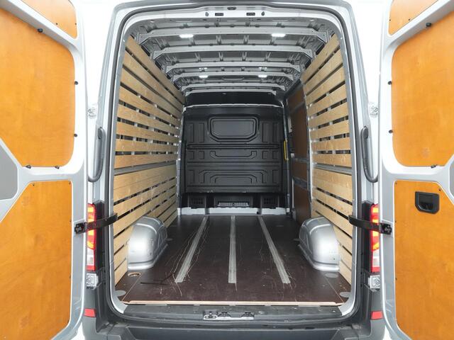 Volkswagen CRAFTER 30 2.0 TDI L3H3 Exclusive