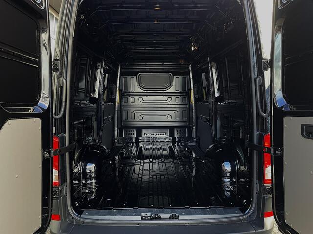 Volkswagen CRAFTER 35 2.0 TDI L3H3 Exclusive 2x Schuifdeur