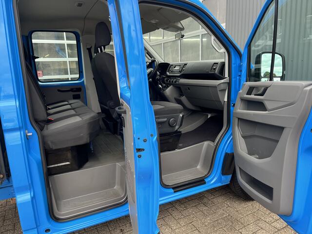 Volkswagen CRAFTER 35 2.0 TDI L3 DC Airco Cruise controle Euro 6 Pick-up Telefoonverbinding Voorruit verwarming 6-persoons Open laadbak Pick-up p-up Bakwagen 1e eigenaar