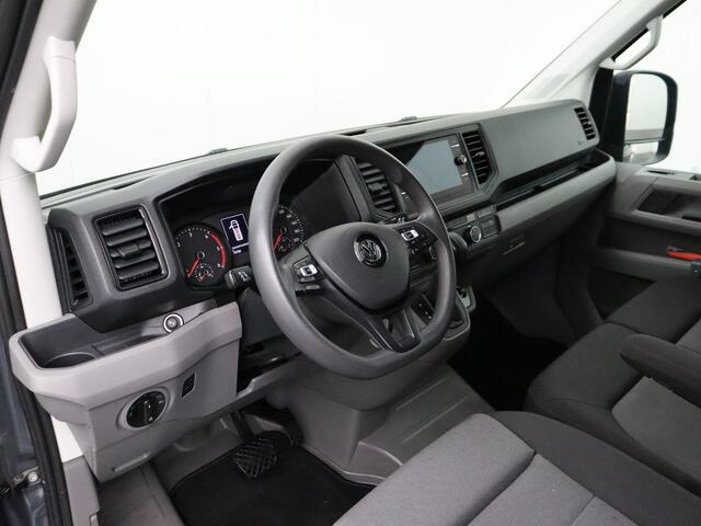 Volkswagen CRAFTER 2.0TDI 140PK DSG Automaat L4H3 Highline | Imperiaal | Trekhaak | Airco | 3-Persoons | Betimmering