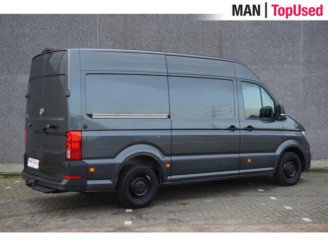 Volkswagen CRAFTER 35 2.0 TDI L3H3 Highline / Trekhaak / 3000KG Trekgewicht / 177 PK / Navigatie / Adaptieve Cruise Control / Apple Carplay / Stoelverwarming