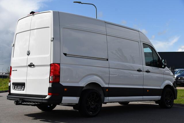 Volkswagen CRAFTER 35 2.0 TDI L3H3 PB Edition Camera, Cruise, Carplay, Trekhaak, multimedia, 140pk, Automaat, Uniek!