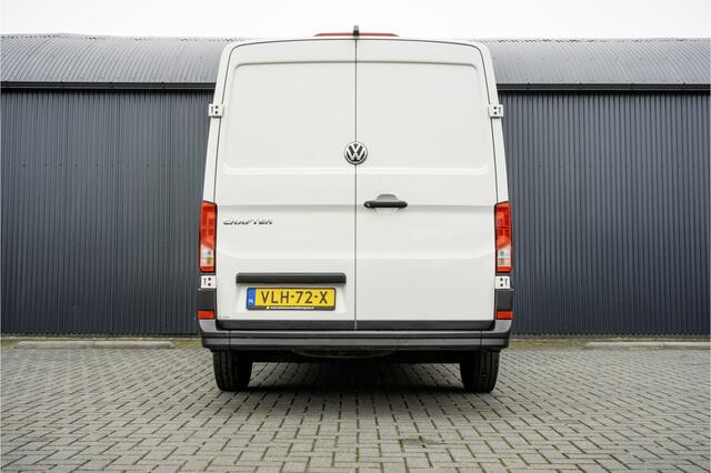 Volkswagen CRAFTER 30 TDI | L3H2 | Camera | CarPlay | Mirrorlink | Cruise | Airco | Euro 6
