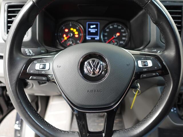 Volkswagen CRAFTER 177pk Automaat L3H3 L2H2 Highline Airco App-connect ACC Camera Trekhaak