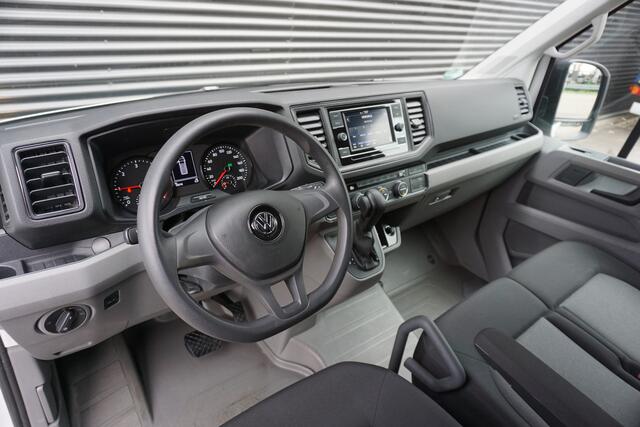 Volkswagen CRAFTER 35 | 163 PK RWD AUT | App-Connect | Camera | Climatronic | 3,5T Trekhaak | Stoelverwarming